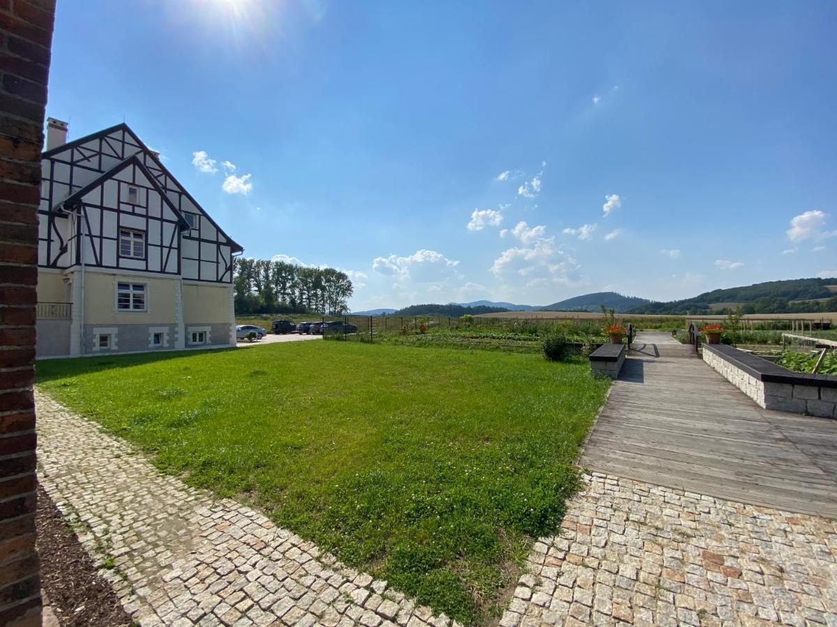 Dworzysko Hotel Szczawno-Zdroj Bagian luar foto