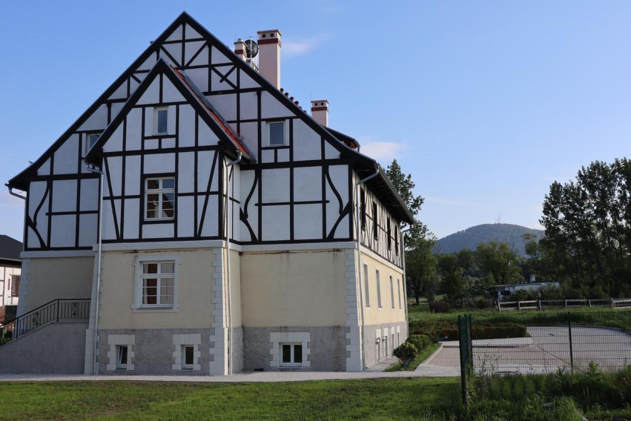 Dworzysko Hotel Szczawno-Zdroj Bagian luar foto