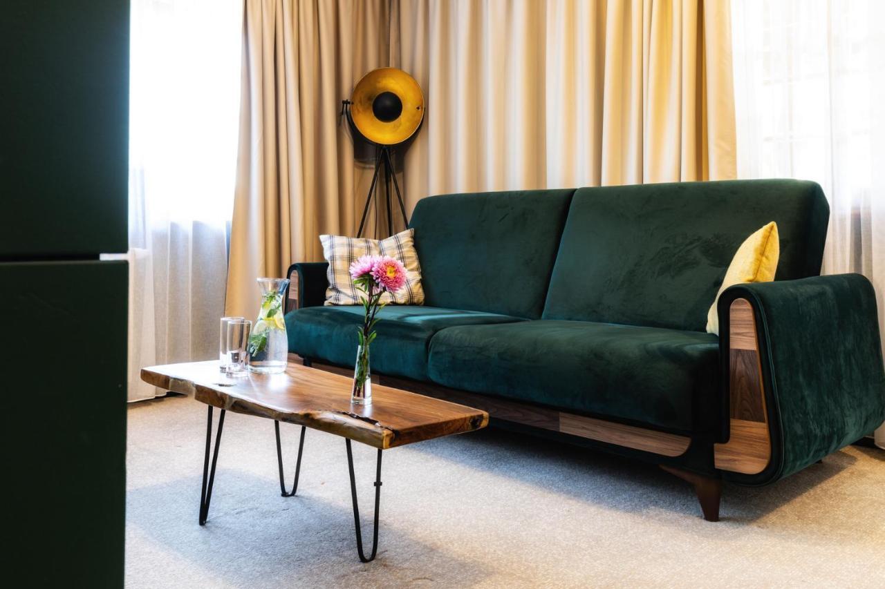 Dworzysko Hotel Szczawno-Zdroj Bagian luar foto