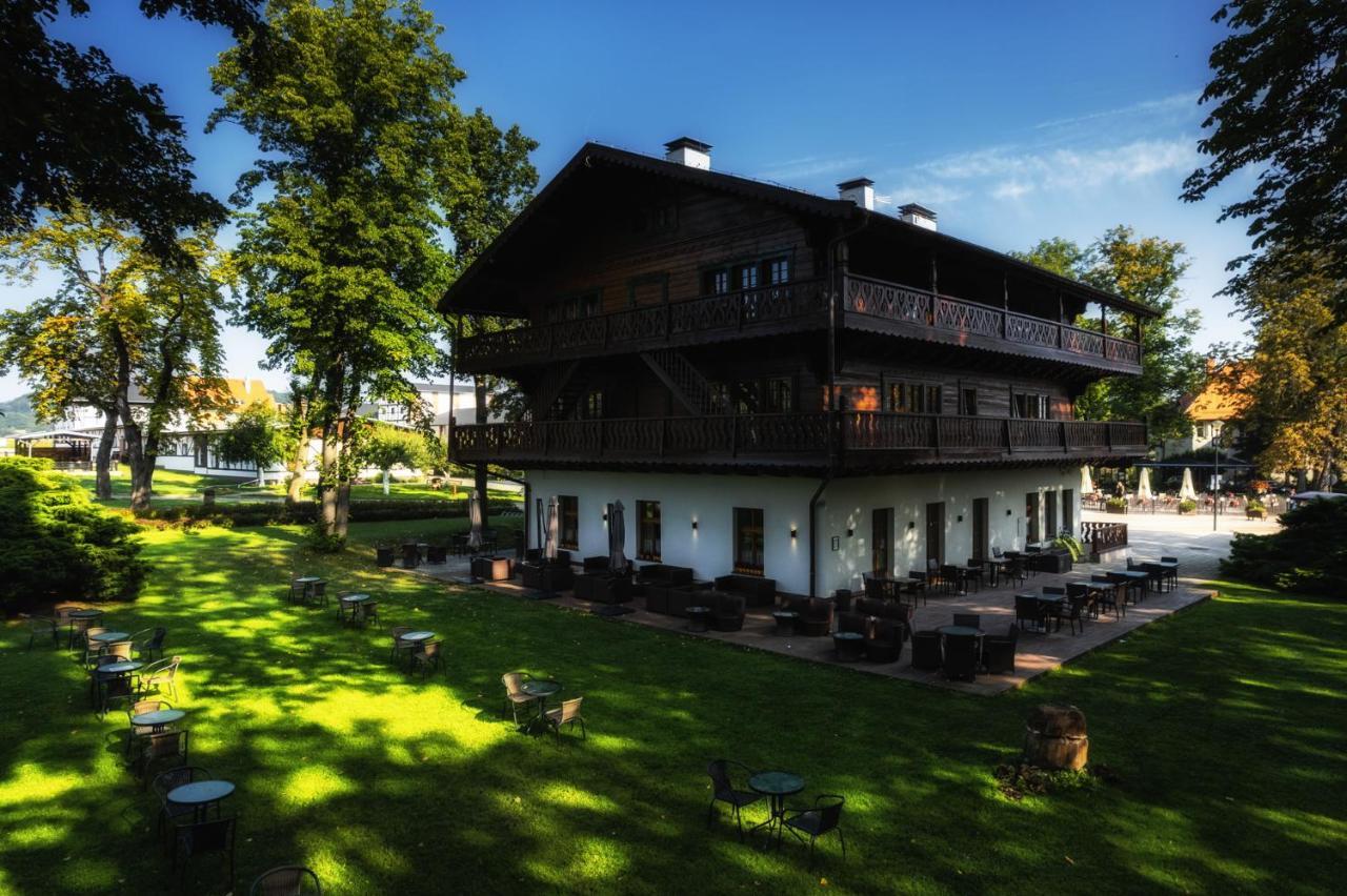 Dworzysko Hotel Szczawno-Zdroj Bagian luar foto