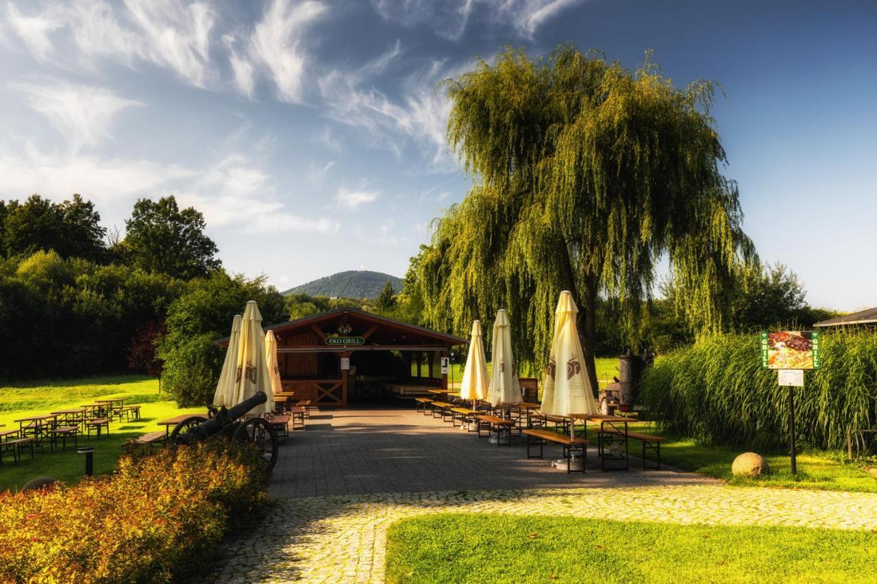 Dworzysko Hotel Szczawno-Zdroj Bagian luar foto