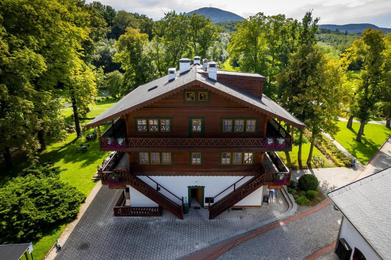 Dworzysko Hotel Szczawno-Zdroj Bagian luar foto
