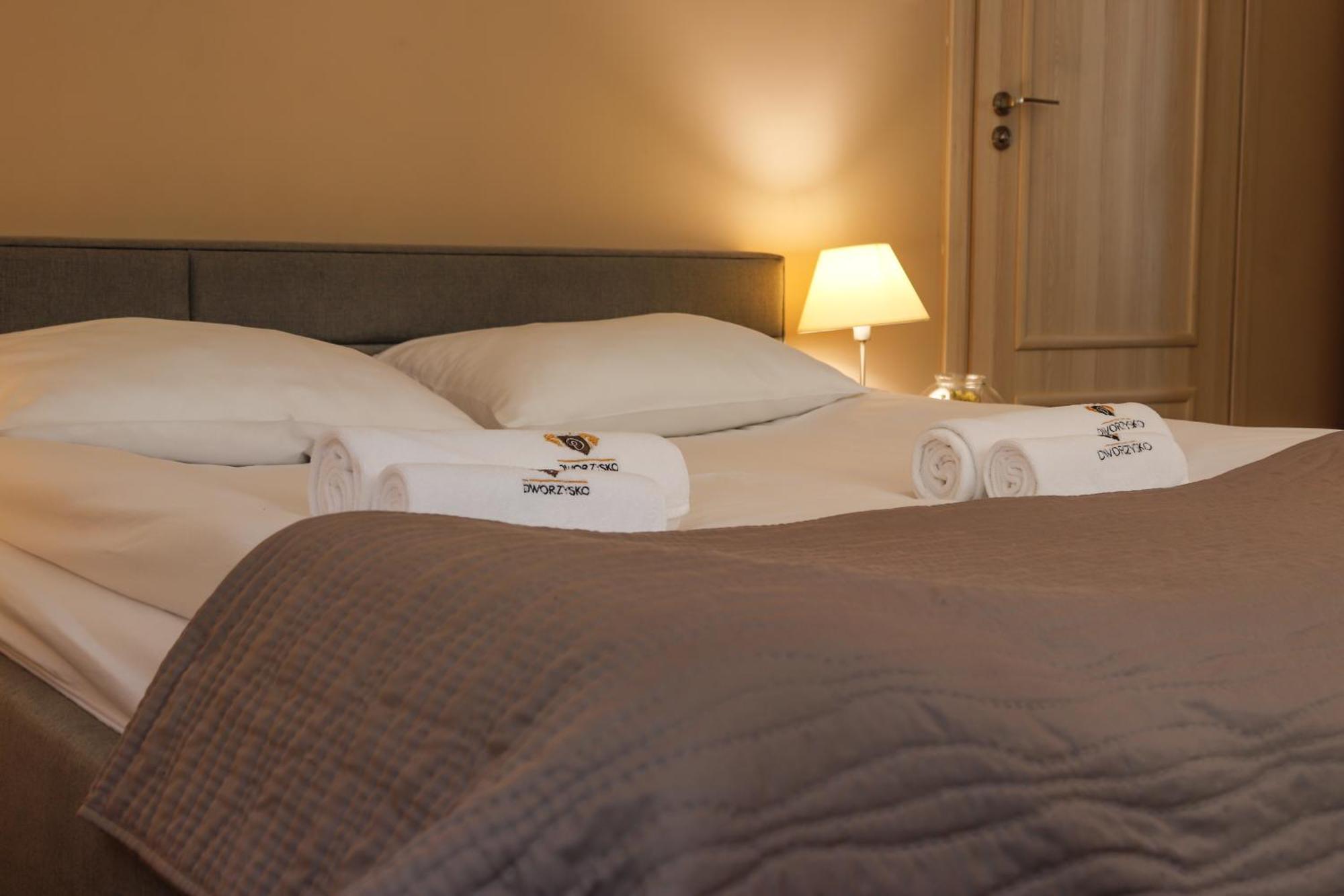 Dworzysko Hotel Szczawno-Zdroj Bagian luar foto